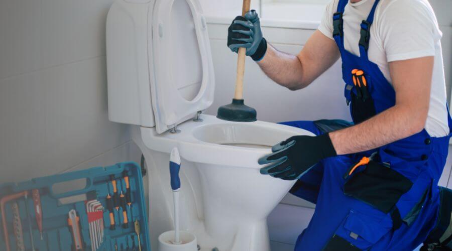 Professional emergency plumbing in East Earl, PA